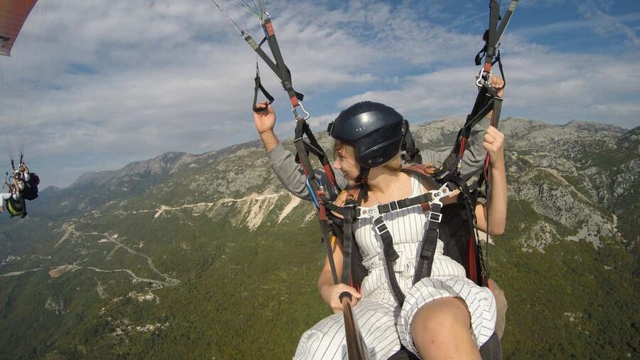 Becici: Panoramic and Adrenaline Tandem Paragliding Flight - From Bečići to the Sky, in One Comfortable Hour