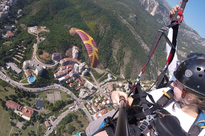 Bečići Standard Paragliding Montenegro /All-inclusive - From meeting point to takeoff, how the hour really plays out