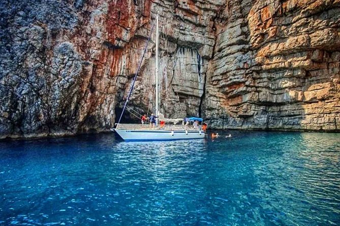 Blue Cave Kotor & Lady of the Rocks Private Tour (up to 5 people) - The onboard extras that make this tour feel easy