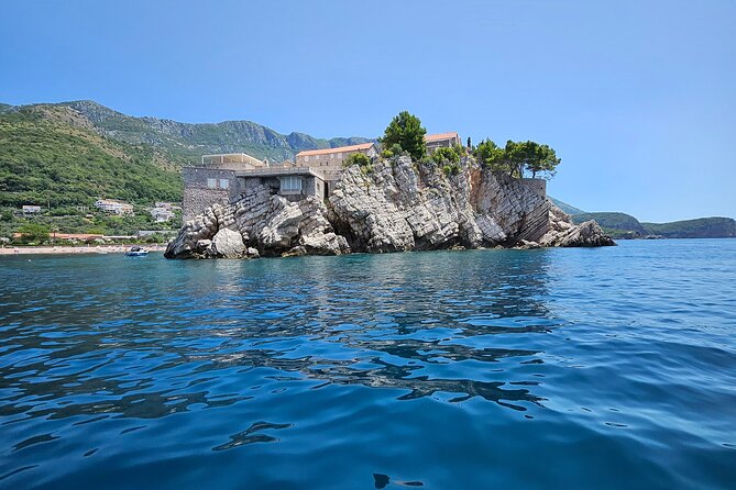 Blue cave Mamula Tunnels Speed Boat Tour From Herceg Novi - A 90-Minute Speedboat Circuit From Herceg Novi