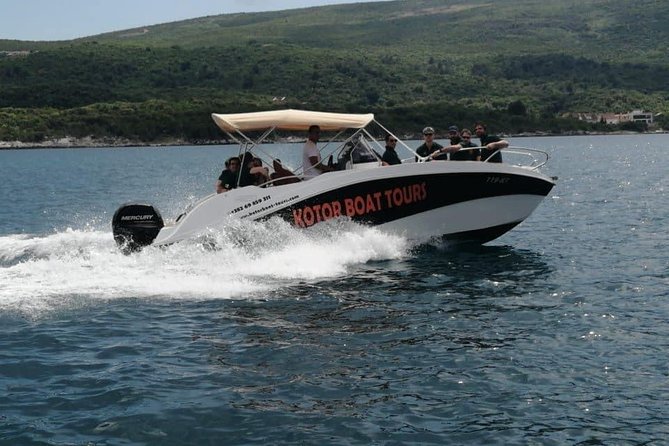 Blue Cave tour and lunch at the local Restaurant, all inclusive - 5h duration - Who this tour suits best