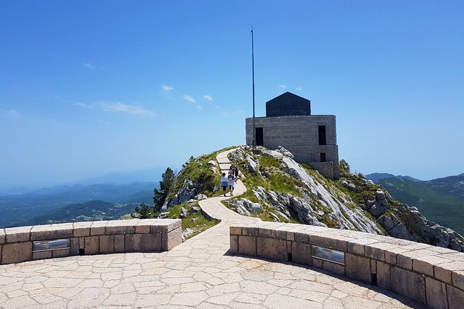 Cable car + Electric MTB from Njegos Mausoleum to Kotor bay - Price and value: what you are really paying for