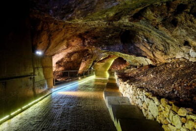 Lipa Cave Entrance Ticket with Guided Tour