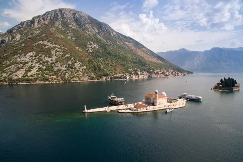 Dubrovnik to/from Kotor: Day Trip or One-Way by Fast Ferry - Cathedral of Saint Tryphon: the quick stop that adds context