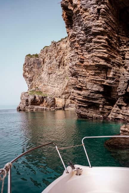 From Budva: Stefan and Katič Islands Boat Trip - Wild boat-only beaches near Petrovac: your quiet swim window