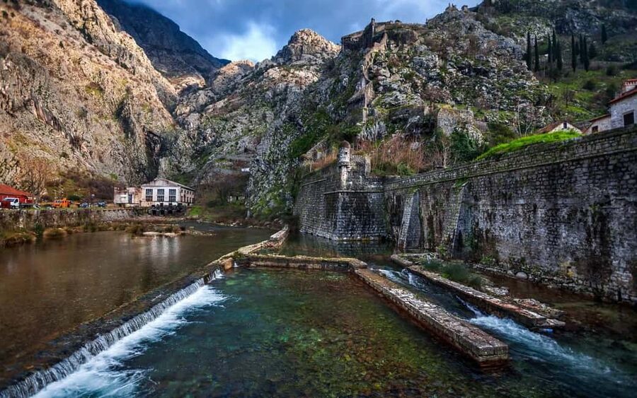 FROM CAVTAT: FULL DAY PERAST , KOTOR AND BUDVA - Perast Blue Lagoon and the Lady of the Rock Saint George Stops