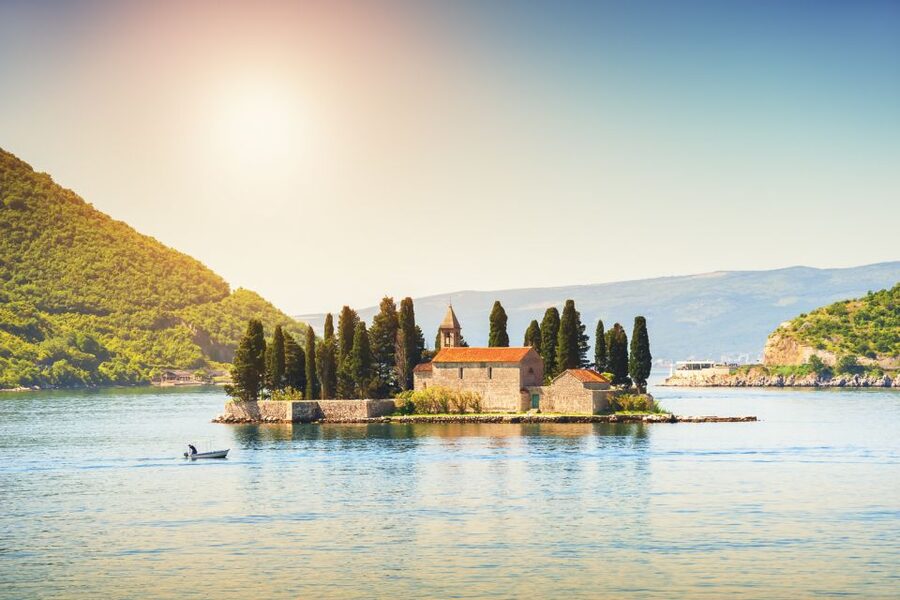 From Dubrovnik: Montenegro Day Trip - Who the guides are, and why the host can make or break the day