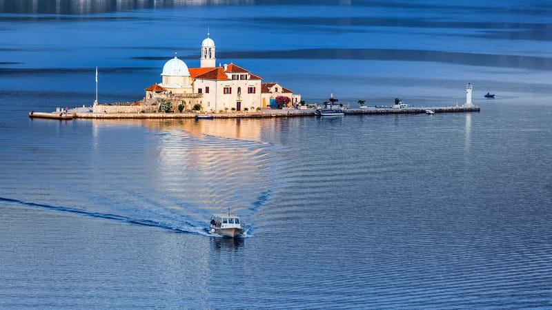 From Dubrovnik: Montenegro Day Trip with Cruise in Kotor Bay - Two Countries, One Packed Day Around Kotor Bay