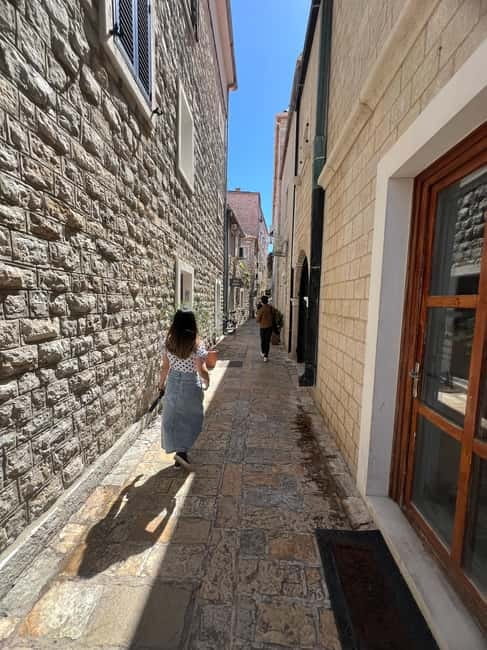 From Tirana to Montenegro: Kotor and Budva, Day tour - City walls and bay views: when the climb pays off
