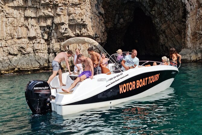 Group Perast & Lady of the Rock tour- 1h30min duration - Why the Speedboat Ride Feels Like Part of the Tour