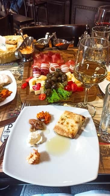 Kotor: 3H Food Tour - The Kotor Farmer’s Market tasting that sets your appetite