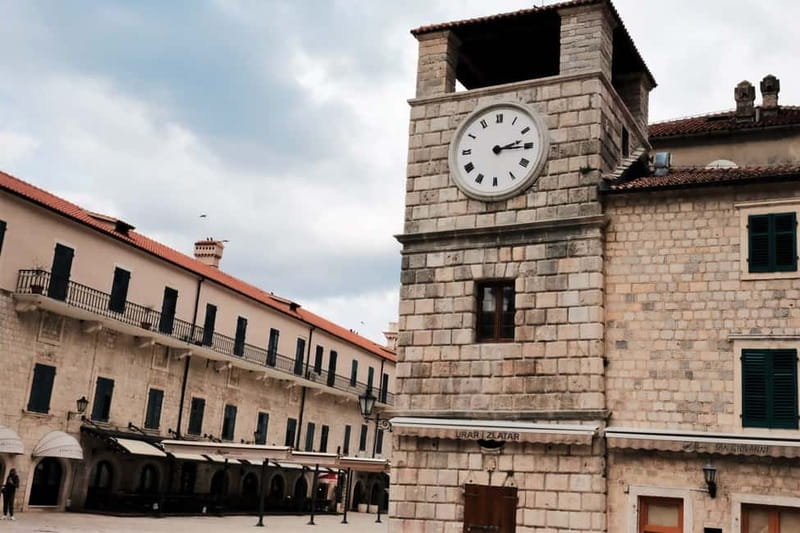Kotor: Cooking class in a local home & old town walking tour - Lunch you make: starter, main, dessert plus coffee and local drinks