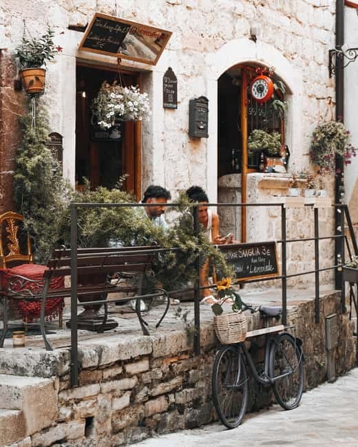 Kotor: Old Town Private Walking Tour - How the 1-Hour Pace Feels in Real Life
