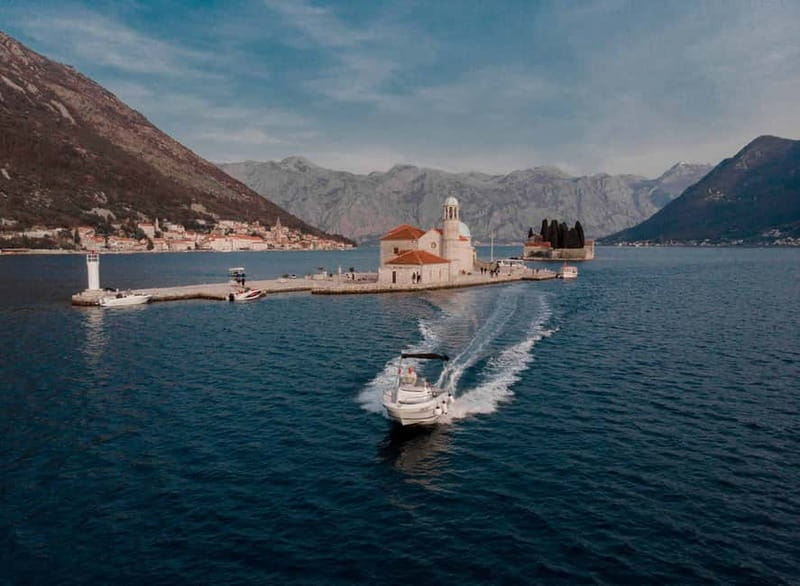 Kotor: Our Lady of the Rock and Perast Speedboat Tour - Key things that make this tour work