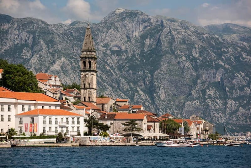 Kotor & Perast: Guided Day Trip From Dubrovnik - Kotor Old Town with a real guide for one focused hour