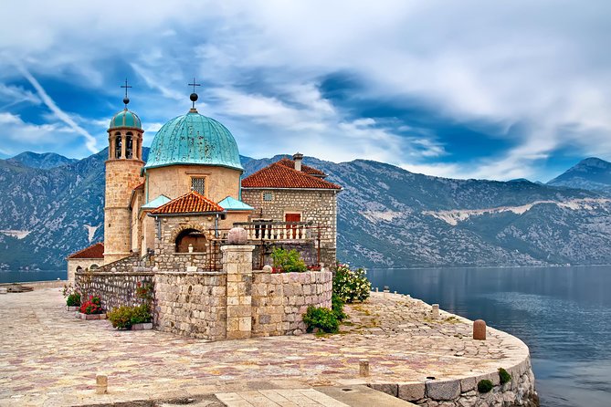 Kotor Private Speedboat Rental: Blue Cave & Lady of the Rocks - Blue Cave swim: getting the best light and staying comfy