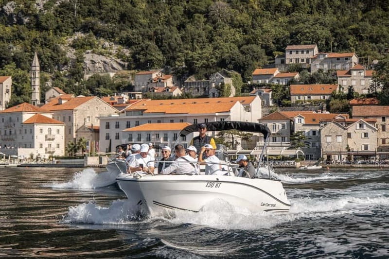 Kotor: Relaxing 3h Tour to Lady of the Rocks & Perast - A speedboat that still gives you time to actually look
