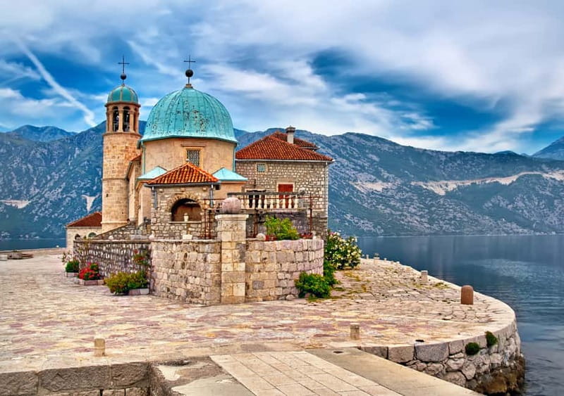 Kotor: Scenic Kotor Bay Highlights by Private Speedboat - The bay cruise: stone villages, mountain views, and a relaxed rhythm