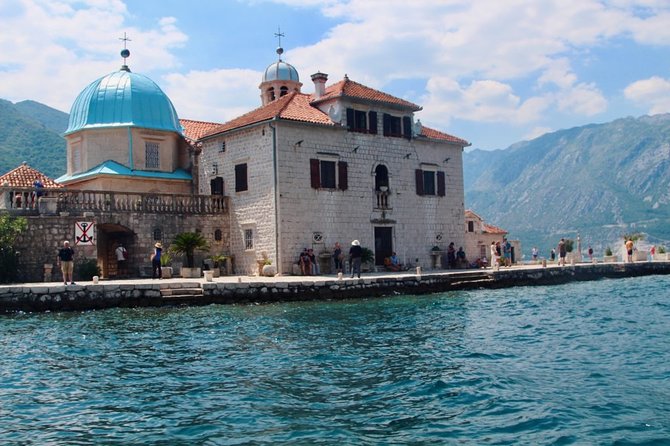 Lady of the Rocks & Perast Old Town Private Tour (up to 5 people) - Who should book this Lady of the Rocks and Perast private tour