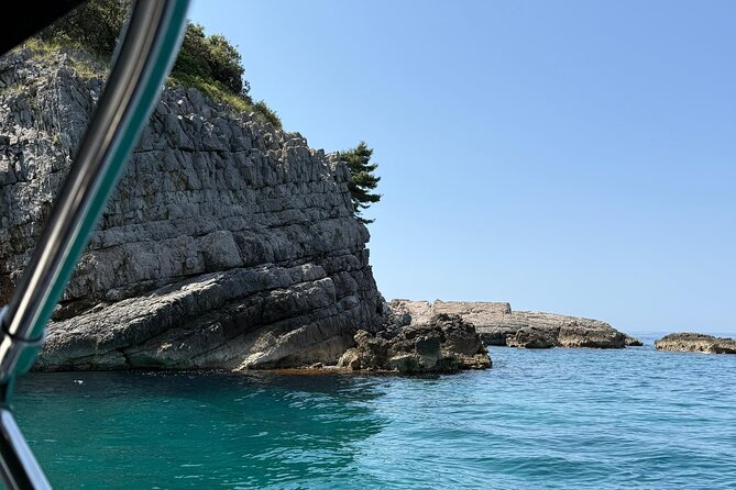 LUX Blue Cave, Lady of the Rocks, Mamula, Submarine Tunnel (3h) - Key points to know before you go