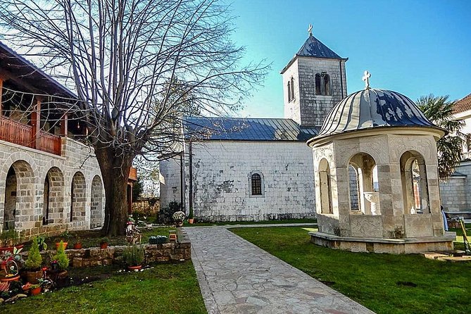Montenegro Monastery Tour: Ostrog - Zdrebaonik - Dajbabe - Guide-led context: why the car ride is part of the experience