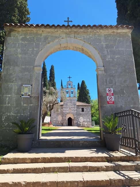 Montenegro: Podgorica Through the Ages - The stone bridge over Ribnica, and why bridges matter here