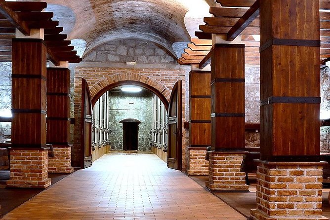 Montenegro wine tasting (Private tour) - Transport and communication: the part that makes it feel easy