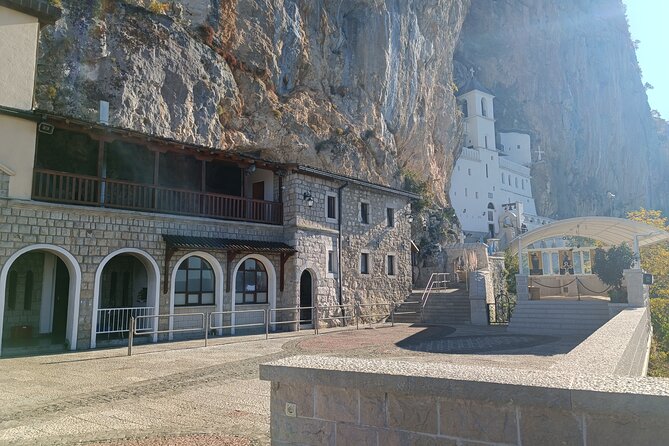 Ostrog Monastery tour - A visit that is peaceful, not frantic