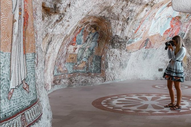 Ostrog Monastery tour - Getting there with Dragan, and what the ride teaches you