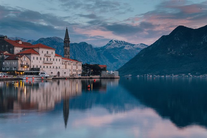 Perast and Our Lady of the Rocks 1,5 hours tour - ticket tour - Stop 1: Kotor Old Town, the UNESCO launchpad for the bay
