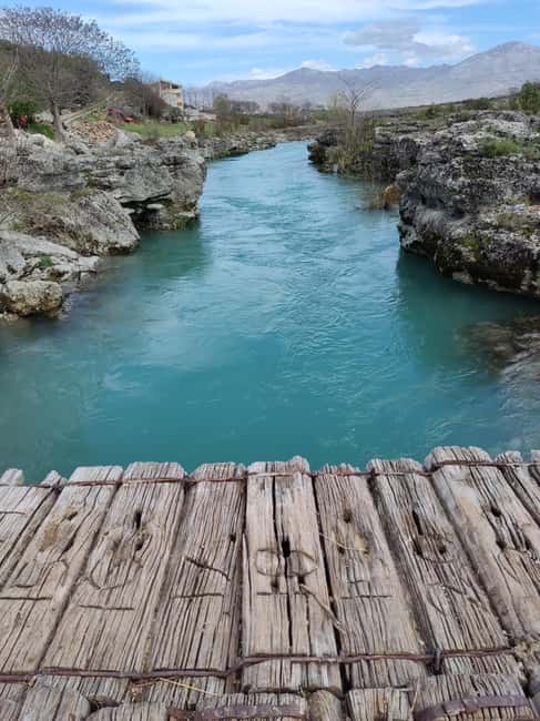 Podgorica by E-Bike: Vineyards, Wines & Waterfalls - Podgorica by E-Bike: Easy Riding, Big Variety