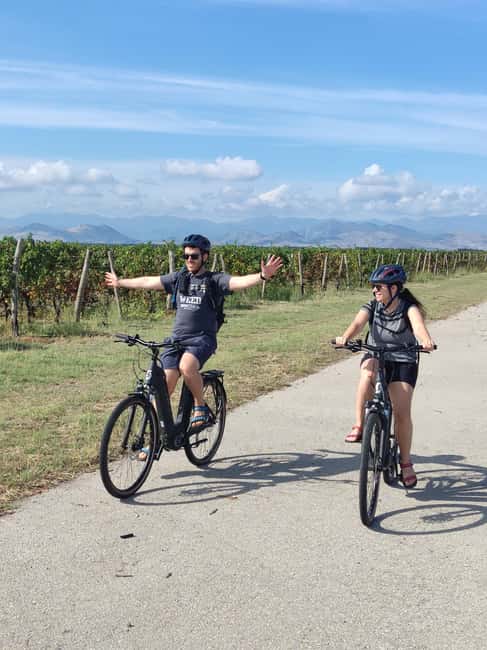 Podgorica by E-Bike: Vineyards, Wines & Waterfalls - From Mila Radunovića to the Farmers’ Market, City Energy First