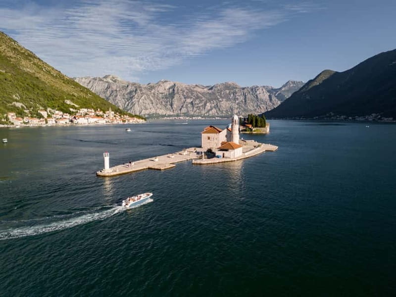 Private 2-hour Our Lady of the Rock & Perast by speedboat - A 2-hour speedboat window into Boka Bay
