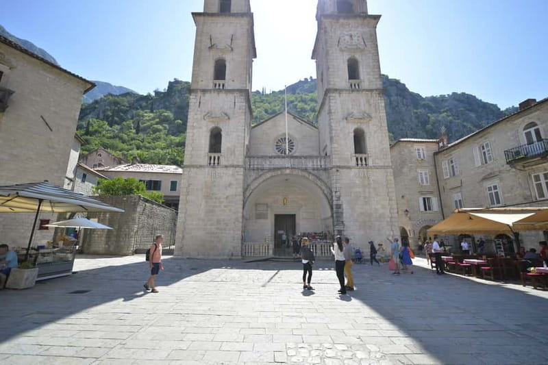 Private 4H Kotor & Perast Tour by Car - Back in Perast: A Pause That Makes the Day Feel Balanced