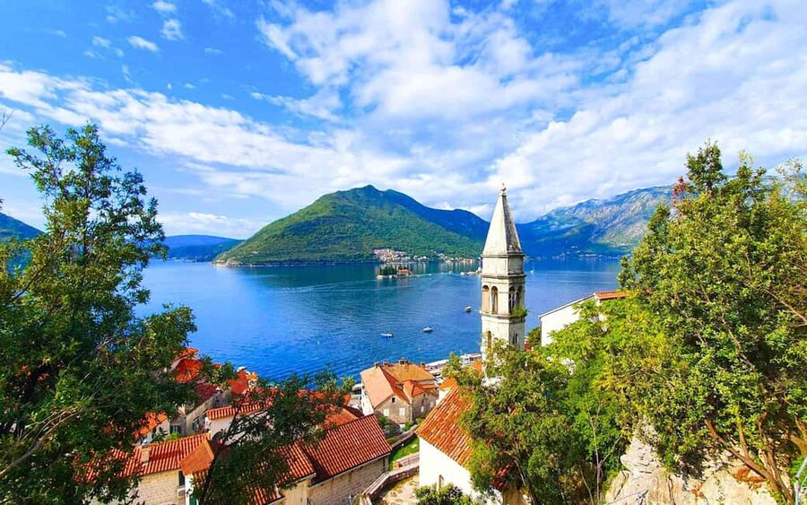 Private Full Day Trip Montenegro from Dubrovnik - The Bay of Kotor drive: the real warm-up