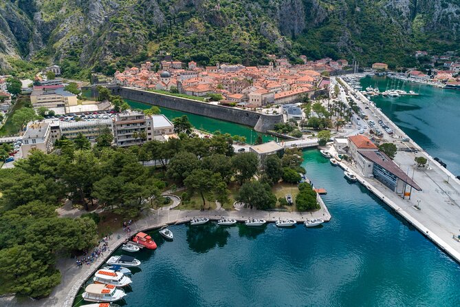 Private Gastro Cruise: Blue Cave & Organic Seaside Lunch - Who this private cruise suits best, and who should think twice
