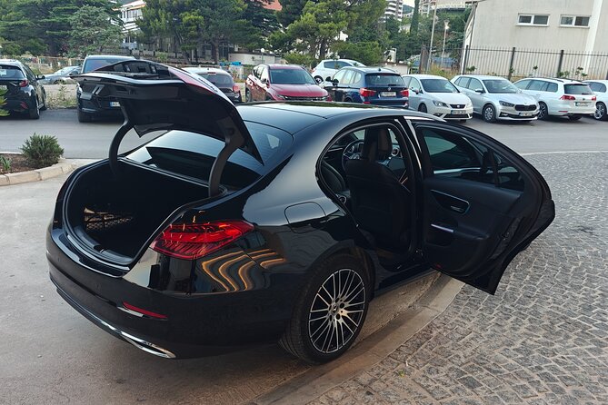 Private Limo Service Company in Montenegro - Who This Private Limo Transfer Suits Best