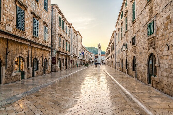 Private Tour From Montenegro: Dubrovnik - Pearl of The Adriatic - Pile Gate: a key entrance with a drawbridge story