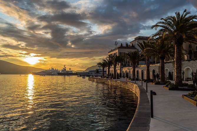 Private Transfer from Tivat or Porto Montenegro to Tivat airport - The car and comfort level you can actually feel