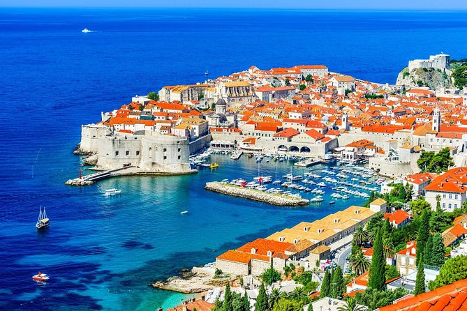 Private Transfer from Tivat to Dubrovnik - Vehicle and Driver: The Details That Keep Stress Low