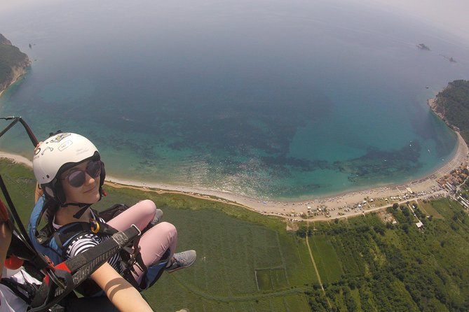 Relaxing flight in Petrovac - GoPro video service: turning wind time into something you can keep