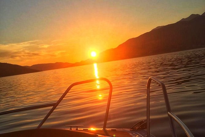 Romantic Sunset Tour in Boka Bay by Speedboat - The Mid-Sea Sunset Stop: Where the Horizon Moment Happens
