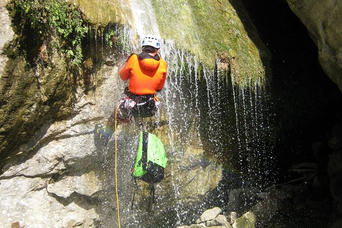 Sveti Stefan canyon - Guides like Louis, Luke, and Rado: what their style tells you