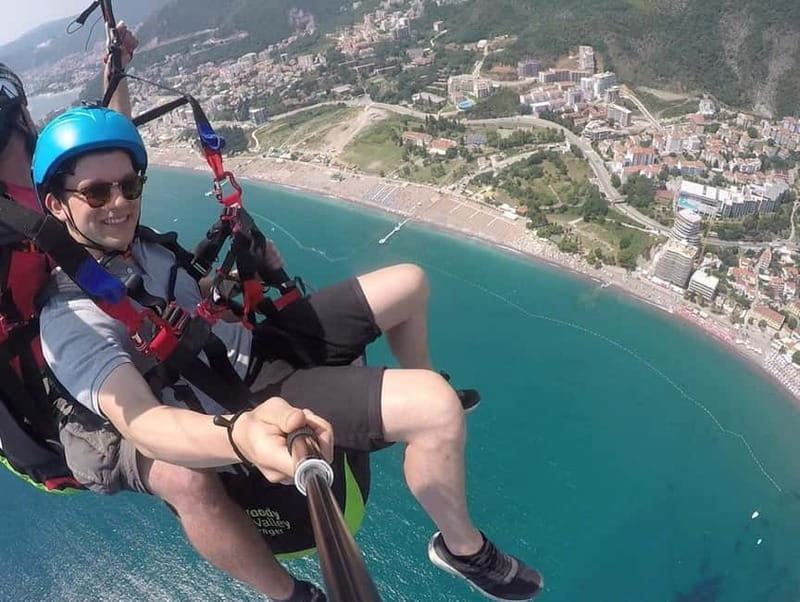 Tandem Paragliding in Budva with Expert Pilots/All-inclusive - Optional acrobatics over the sea, and the nausea question