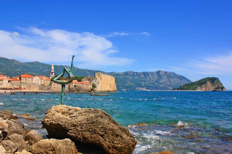 Tirana/Durres/Shkoder: Montenegro Day Tour Budva & S. Stefan - Border Crossing and a Quick Coffee Reset