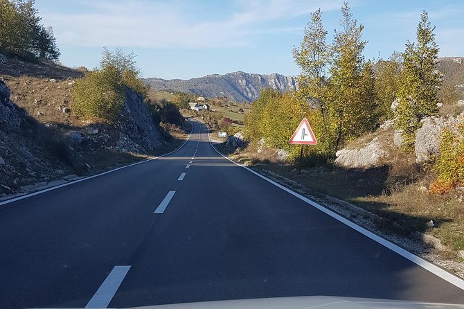 Transfer from Podgorica to Sarajevo - Podgorica to Sarajevo, Without the Taxi Line Chore