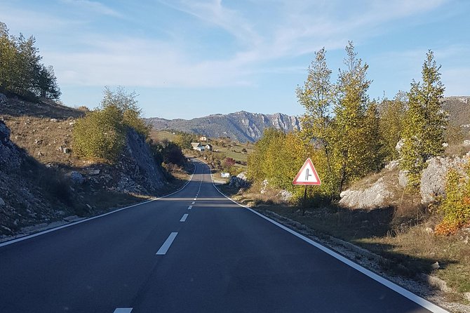 Transfer from Podgorica to Sarajevo - Your Sarajevo Arrival: Drop-Off to the Address You Actually Want