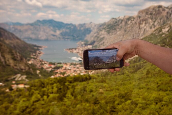 Transfer from Tivat airport to Kotor Old Town - Price and value for small groups, not solo taxi math